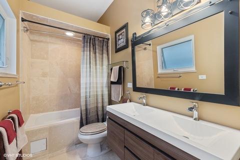 541 E 44th Pl, Chicago, IL 60653 photo 7