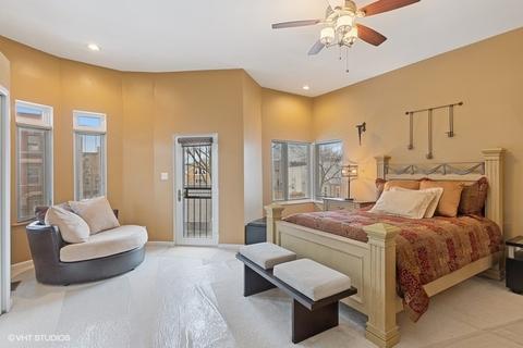 541 E 44th Pl, Chicago, IL 60653 photo 6