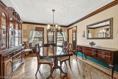 1405 E Gartner Rd, Naperville, IL 60540 photo 3
