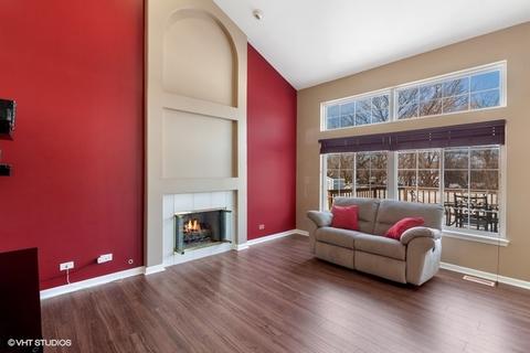 518 Ivory Ln, Bartlett, IL 60103 photo 6