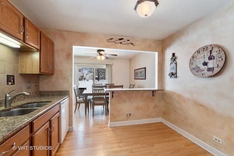 1410 Aldgate Ct #A1, Wheeling, IL 60090 photo 4