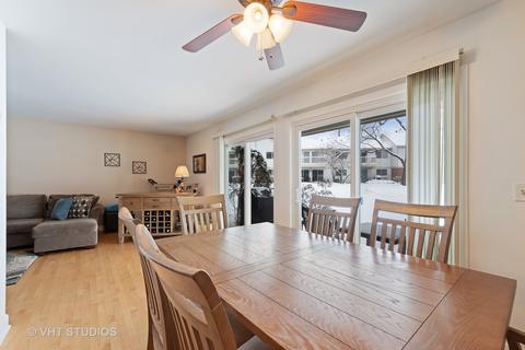 1410 Aldgate Ct #A1, Wheeling, IL 60090 photo 3