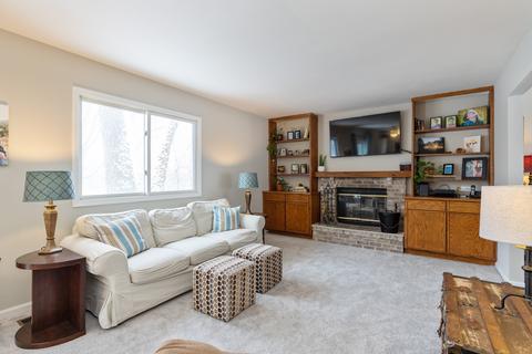 6405 Plainview Rd, Gurnee, IL 60031 photo 6
