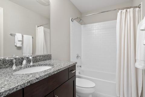 1921 Dauntless Dr, Glenview, IL 60026 photo 21