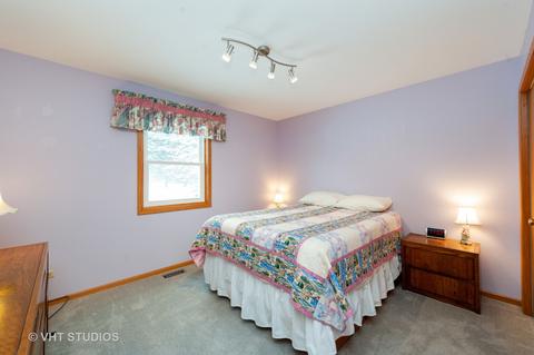 8807 Regnier Rd, Hebron, IL 60034 photo 12