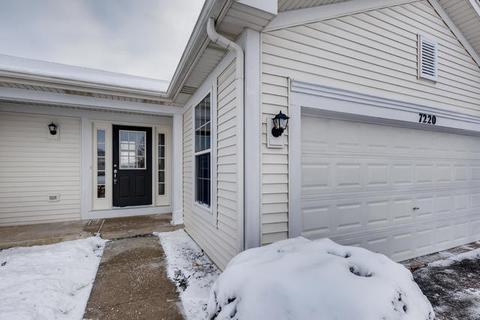7220 Courtwright Dr, Plainfield, IL 60586 photo 2