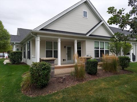 1014 Broadmoor Dr, Elgin, IL 60124 photo 3