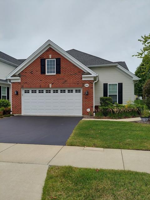 1014 Broadmoor Dr, Elgin, IL 60124 photo 2