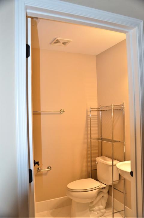 1014 Broadmoor Dr, Elgin, IL 60124 photo 36