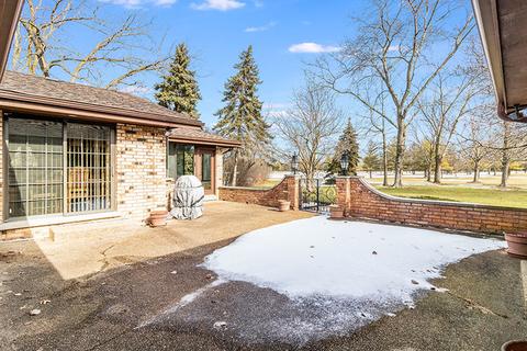 1240 Studio Ln, Riverwoods, IL 60015 photo 28