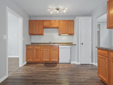 311 E Dooley St, Downs, IL 61736 photo 8
