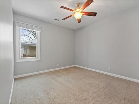 311 E Dooley St, Downs, IL 61736 photo 11