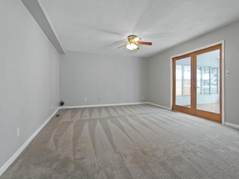 311 E Dooley St, Downs, IL 61736 photo 3