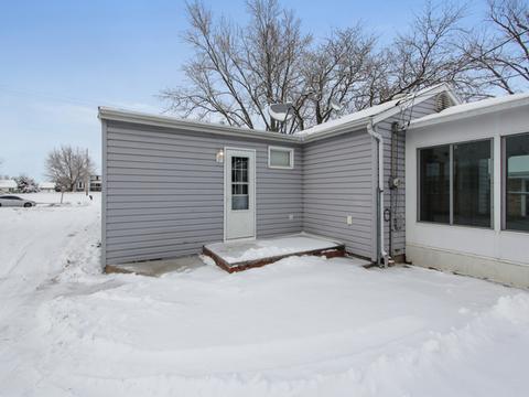 311 E Dooley St, Downs, IL 61736 photo 24