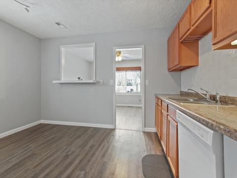 311 E Dooley St, Downs, IL 61736 photo 6