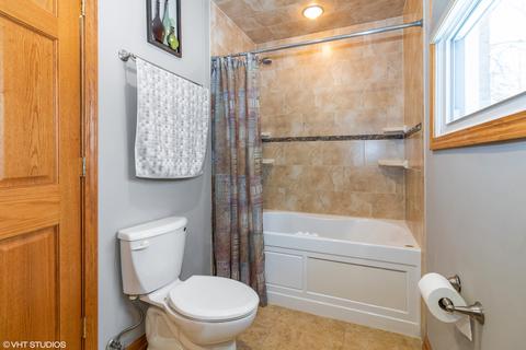 13155 E Playfield Dr, Crestwood, IL 60445 photo 8