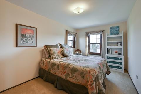 1555 Jasper Dr, Wheaton, IL 60189 photo 24