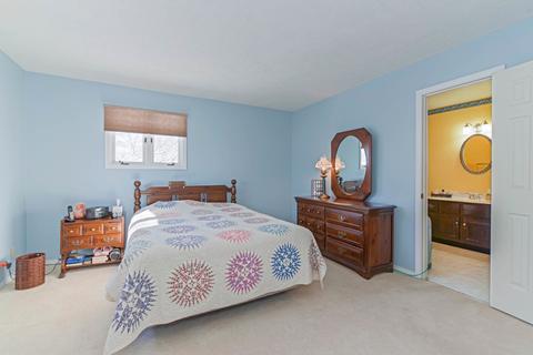 121 Cheltenham Dr, Normal, IL 61761 photo 22