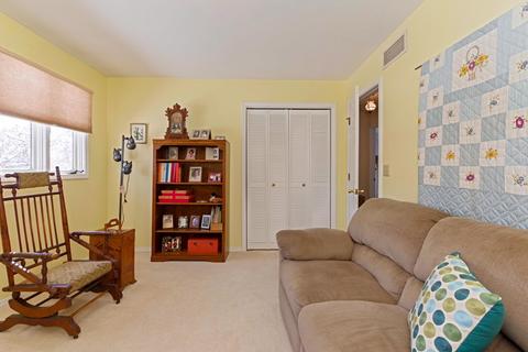 121 Cheltenham Dr, Normal, IL 61761 photo 16