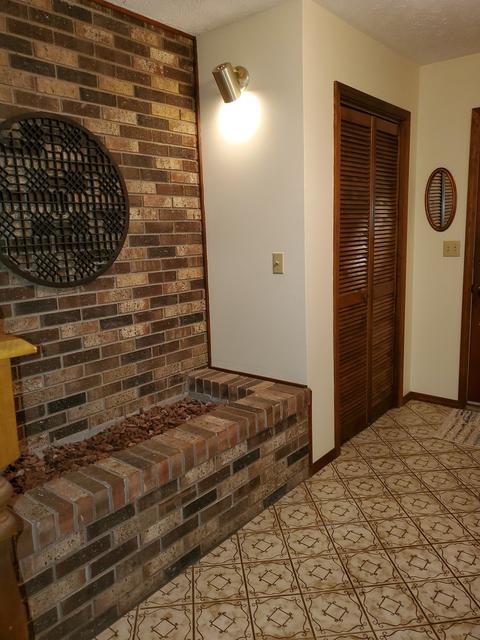 121 Cheltenham Dr, Normal, IL 61761 photo 32