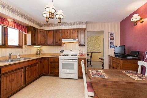 121 Cheltenham Dr, Normal, IL 61761 photo 15