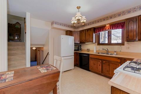 121 Cheltenham Dr, Normal, IL 61761 photo 13
