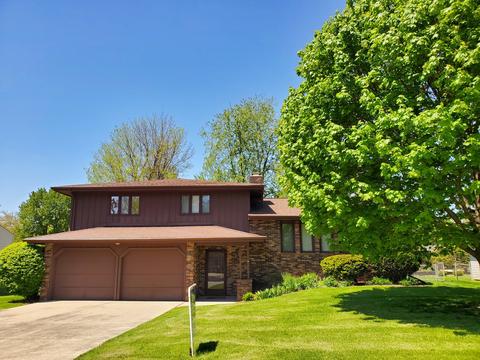121 Cheltenham Dr, Normal, IL 61761 photo 1