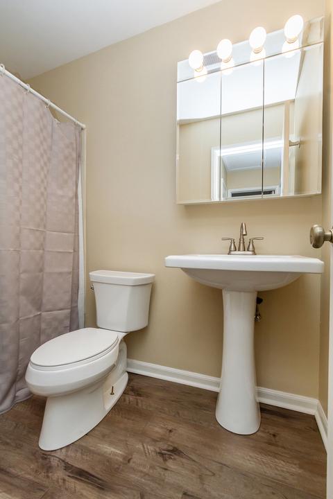 778 Parkway Ave, Elgin, IL 60120 photo 18