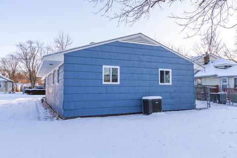 778 Parkway Ave, Elgin, IL 60120 photo 20