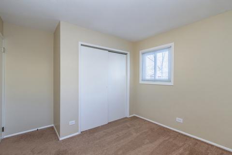 778 Parkway Ave, Elgin, IL 60120 photo 16