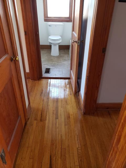 212 E Green St, Roberts, IL 60962 photo 9