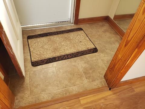 212 E Green St, Roberts, IL 60962 photo 3