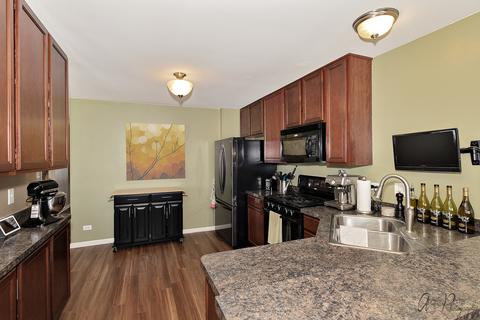 2154 Concord Dr, Mchenry, IL 60050 photo 9