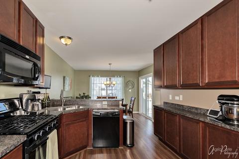 2154 Concord Dr, Mchenry, IL 60050 photo 12