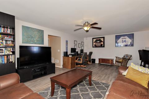 2154 Concord Dr, Mchenry, IL 60050 photo 21