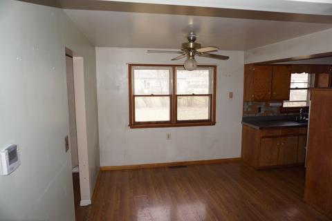 42 Norman St, Kankakee, IL 60901 photo 5