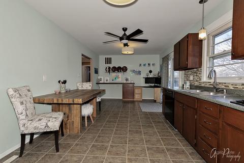 4508 Ashley Dr, Mchenry, IL 60050 photo 7