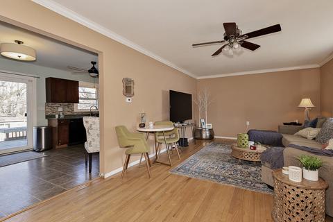 4508 Ashley Dr, Mchenry, IL 60050 photo 4