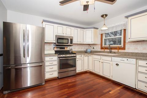 35128 Frontage Rd, Ingleside, IL 60041 photo 5