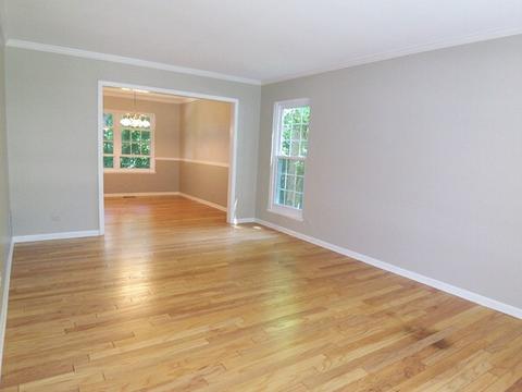 772 Red Oak Dr, Bartlett, IL 60103 photo 2