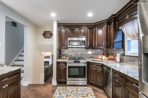7660 S Octavia Ave, Bridgeview, IL 60455 photo 11