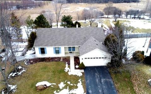 610 Chatham Cir, Algonquin, IL 60102 photo 2