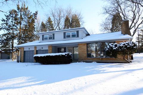 1845 Joseph Ct, Elgin, IL 60123 photo 2
