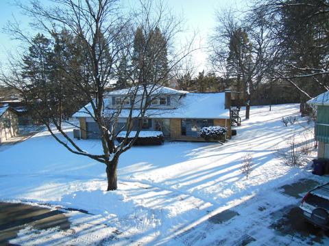 1845 Joseph Ct, Elgin, IL 60123 photo 1