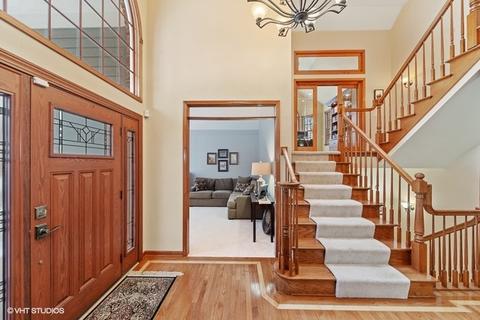 1217 Triple Crown Ct, Bartlett, IL 60103 photo 2
