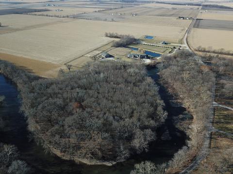 3005 E Spring Rd, Mazon, IL 60444 photo 2