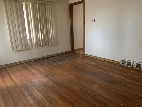 2259 E 96th St, Chicago, IL 60617 photo 3