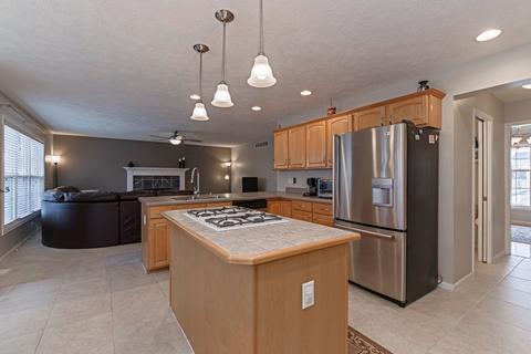 1520 Torrey Pines Rd, Normal, IL 61761 photo 14