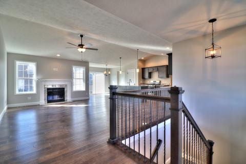 3907 Slate Dr, Champaign, IL 61822 photo 2