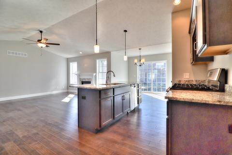 3907 Slate Dr, Champaign, IL 61822 photo 12